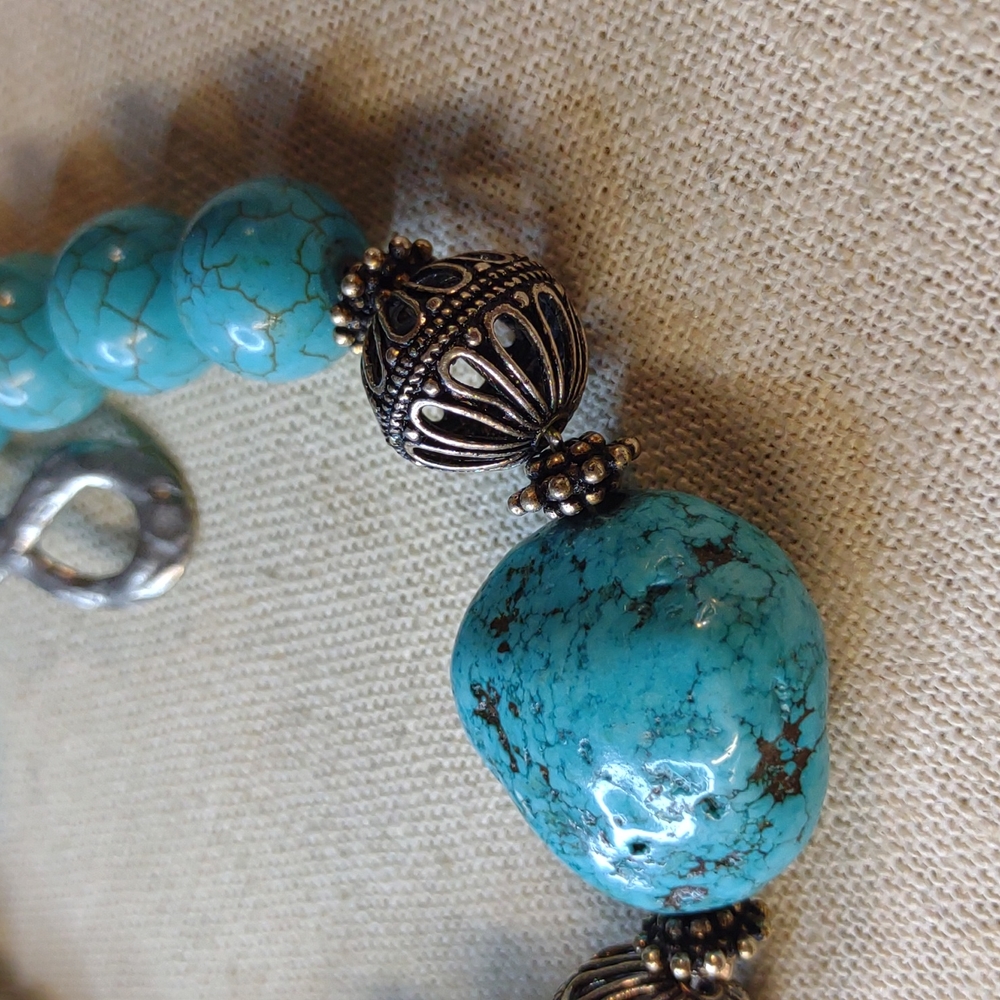 Southwestern Style Blue Gemstone Necklace - Picture 6 of 8